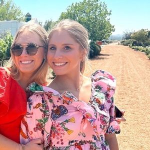 Meet your Posher, Jacqueline